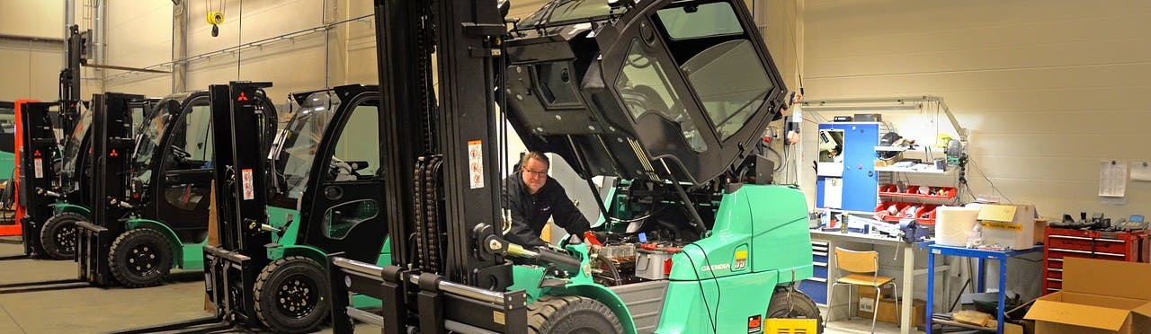 forklift check
